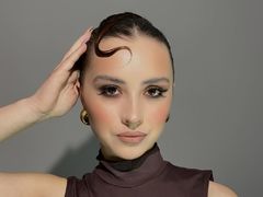 HelenBrowny from LiveJasmin