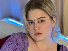 HelenHartt - blond female with  big tits webcam at LiveJasmin