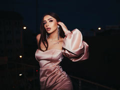 HelenVolver - blond female with  big tits webcam at LiveJasmin