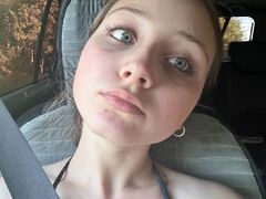 HelgaHumenik - female with brown hair and  small tits webcam at LiveJasmin
