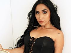 HelenGarrets - female with black hair and  big tits webcam at LiveJasmin