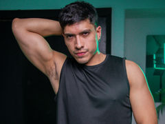 HenriClark - male webcam at LiveJasmin