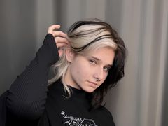 HermelindaSavic from LiveJasmin