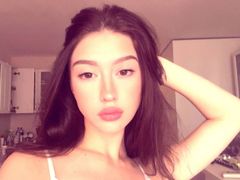 HermilaKegerries - female with brown hair and  big tits webcam at LiveJasmin