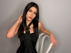 HesterVase - female with black hair webcam at LiveJasmin