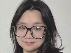 HHgyue from LiveJasmin