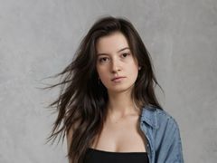 HildDodson - female with brown hair webcam at LiveJasmin