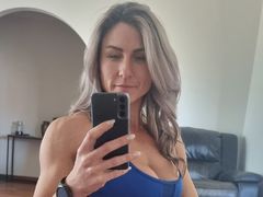 Hiltonsammy from LiveJasmin