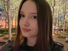 HolliVangerbig from LiveJasmin