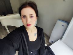 HonneyMotty - female with brown hair and  big tits webcam at LiveJasmin