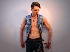 HornyStephen - male webcam at LiveJasmin