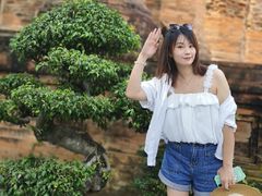 HuangTiantian from LiveJasmin