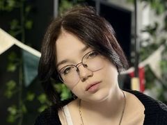 HuldaGiovinco from LiveJasmin