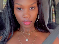 Hunniipie from LiveJasmin