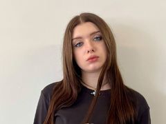 HyonSchmelmer from LiveJasmin