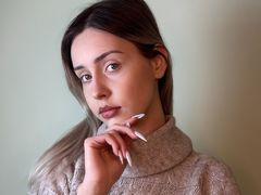 HyunHouska from LiveJasmin