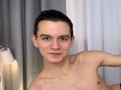 IanHarrickton from LiveJasmin