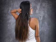 IanaEvans - female with black hair webcam at LiveJasmin