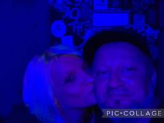 IchundDu - couple webcam at LiveJasmin