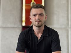 IkerGale - male webcam at LiveJasmin