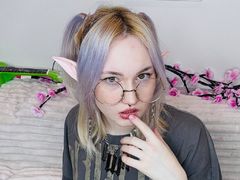 IleneDrones - blond female webcam at LiveJasmin