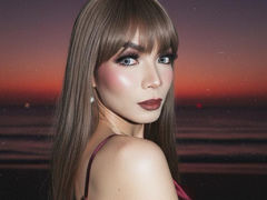 MileyHavannah - shemale with black hair webcam at LiveJasmin