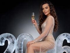 InesMoore - female with brown hair webcam at LiveJasmin