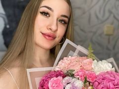 InocenciaThews from LiveJasmin