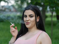 IrinaMckay - female with black hair and  big tits webcam at LiveJasmin