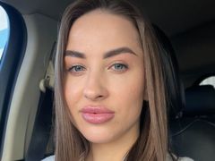 IrinaSlavic from LiveJasmin