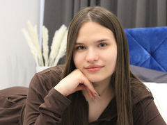 IrisMiln from LiveJasmin