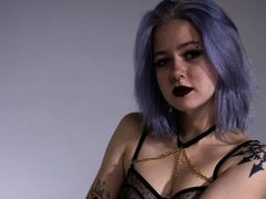 IrisWill - blond female webcam at LiveJasmin