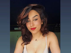 IsaRayssa from LiveJasmin