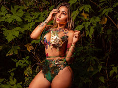 IsabelBrouw - female with brown hair webcam at LiveJasmin