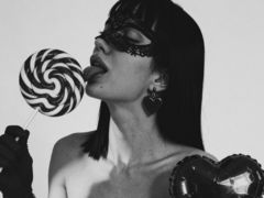 IsabellaRi from LiveJasmin