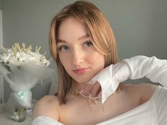 IsabelleDurand from LiveJasmin