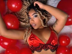 IsabelleJoens - female with brown hair and  big tits webcam at LiveJasmin