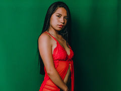 CarolGonzalez - female with black hair webcam at LiveJasmin