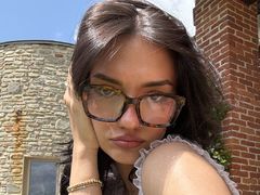 Isabrownie from LiveJasmin