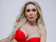 IsadoraDunkan from LiveJasmin