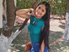 IsisBlaze from LiveJasmin