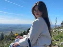 IvannaBloss from LiveJasmin