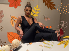 IvyDumont - blond female webcam at LiveJasmin