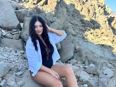 IzzaBella from LiveJasmin