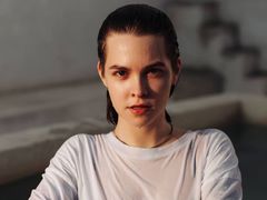 IzzyCole from LiveJasmin