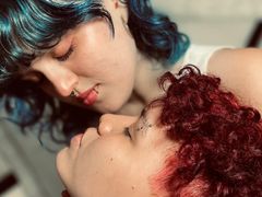 JadeAndJess from LiveJasmin