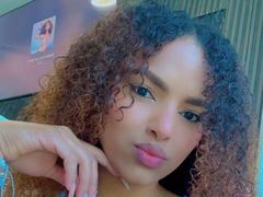 JadeSkinny - female with brown hair and  big tits webcam at LiveJasmin