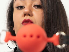 JadeeLion - female with black hair and  big tits webcam at LiveJasmin