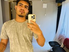 JadensRight - male webcam at LiveJasmin