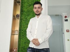 JamieTale from LiveJasmin